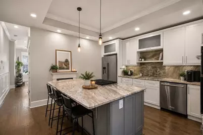209 Green St, Cambridge, MA 02139 - Photo 3