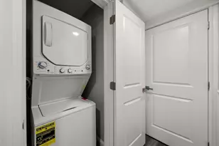209 Green St, Cambridge, MA 02139 - Photo 21