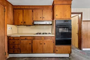 2 Greenbrook Rd, Boston, MA 02136 - Photo 11