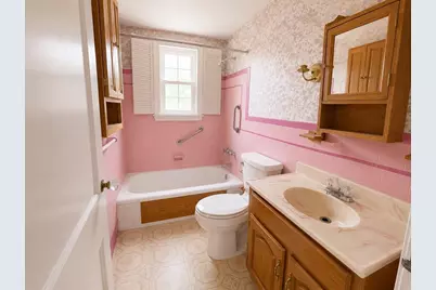 63 Oak St, Stoneham, MA 02180 - Photo 7