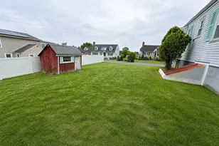 63 Oak St, Stoneham, MA 02180 - Photo 3