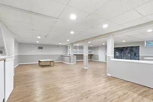 39 Forest St, Saugus, MA 01906 - Photo 27