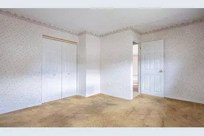 25 Windward Rd, Lowell, MA 01852 - Photo 15