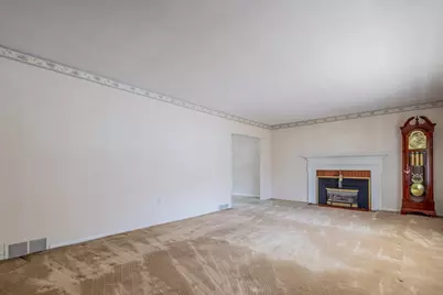 25 Windward Rd, Lowell, MA 01852 - Photo 5