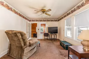31-33 Cleveland St, Boston, MA 02136 - Photo 21