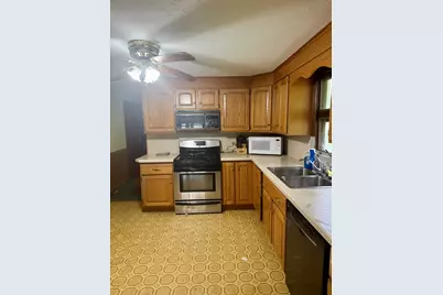 210 Shaker Rd, East Longmeadow, MA 01028 - Photo 5