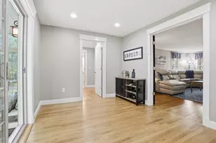 46 Hayden Ln, Bedford, MA 01730 - Photo 19