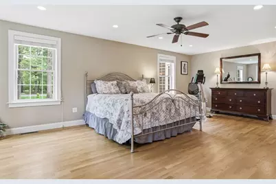 46 Hayden Lane, Bedford, MA 01730 - Photo 21