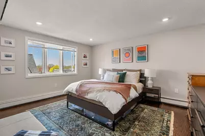 32 Farragut Ave #3, Somerville, MA 02144 - Photo 9
