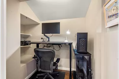 32 Farragut Ave #3, Somerville, MA 02144 - Photo 13