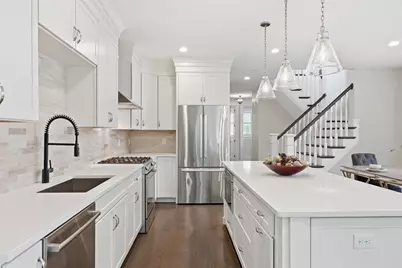 11 Baiting Brook Rd #11, Framingham, MA 01701 - Photo 11