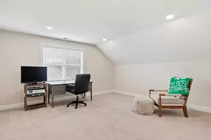 11 Baiting brook Rd, Framingham, MA 01701 - Photo 25