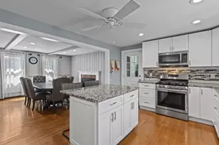 38 Upland St, Auburn, MA 01501 - Photo 7