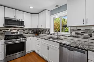 38 Upland St, Auburn, MA 01501 - Photo 9