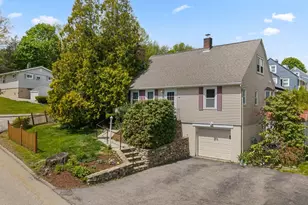 38 Upland St, Auburn, MA 01501 - Photo 3