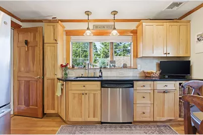 181 Franklin St, Stoneham, MA 02180 - Photo 17