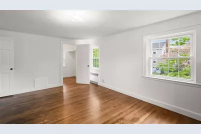 10 Magnolia Rd, Milton, MA 02186 - Photo 13