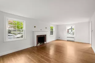 10 Magnolia Rd, Milton, MA 02186 - Photo 5