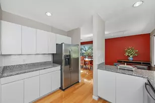 1175 Chestnut St, Newton, MA 02464 - Photo 21