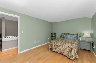 1175 Chestnut St, Newton, MA 02464 - Photo 33