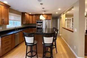 51 Jarvis Cir, Needham, MA 02492 - Photo 3