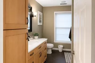 51 Jarvis Cir, Needham, MA 02492 - Photo 7