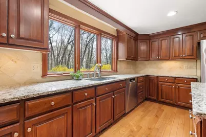71 Jennifer Drive, West Springfield, MA 01089 - Photo 9