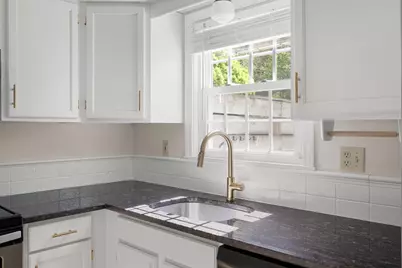 728 Auburn St #D4, Whitman, MA 02382 - Photo 15