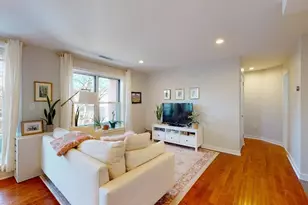 20 Chestnut St, Cambridge, MA 02139 - Photo 1