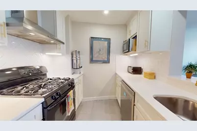 20 Chestnut St #308, Cambridge, MA 02139 - Photo 5