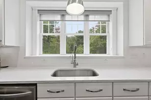 39 Summit Pointe Dr, Holliston, MA 01746 - Photo 13