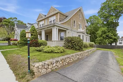 17 Winthrop St, Marlborough, MA 01752 - Photo 3