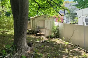 295 West St, Boston, MA 02136 - Photo 13