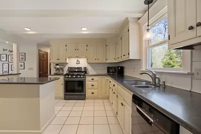 161 Beechtree Dr, Brewster, MA 02631 - Photo 5