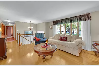 45 Lake St, Shrewsbury, MA 01545 - Photo 5
