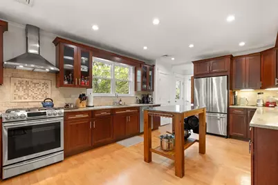 278 Huron Ave #2, Cambridge, MA 02138 - Photo 9