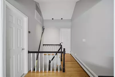 2 Lyndeboro Pl, Boston, MA 02116 - Photo 23