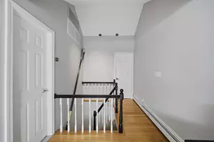 2 Lyndeboro Pl, Boston, MA 02116 - Photo 23