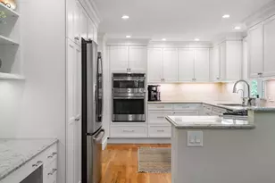 28 Brooks Rd, Wayland, MA 01778 - Photo 9
