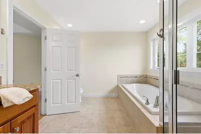 8 Victoria Circle, Shrewsbury, MA 01545 - Photo 29