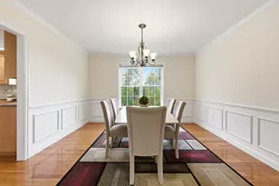 8 Victoria Cir, Shrewsbury, MA 01545 - Photo 11