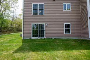 8 Victoria Cir, Shrewsbury, MA 01545 - Photo 41