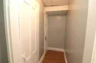 41 Nichols St, Lowell, MA 01851 - Photo 9