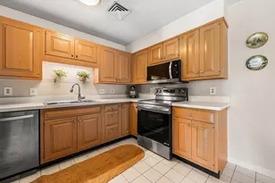 63 Garden Rd, Wellesley, MA 02481 - Photo 11