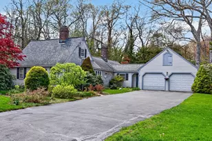 20 Pine St, Sandwich, MA 02563 - Photo 1