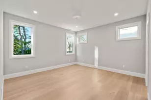 956 Walnut St, Newton, MA 02461 - Photo 17