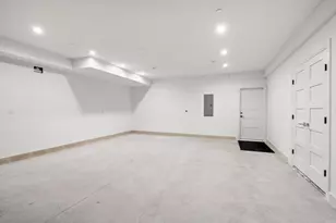 956 Walnut St, Newton, MA 02461 - Photo 29