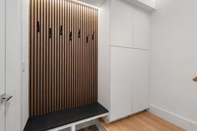 956 Walnut Street #6, Newton, MA 02461 - Photo 5