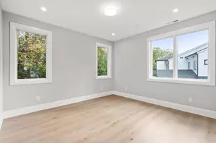 956 Walnut St, Newton, MA 02461 - Photo 21
