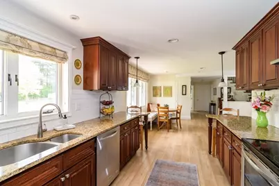 10 Liberty St, Natick, MA 01760 - Photo 9
